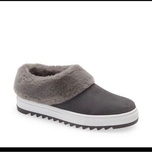 Blondo Suri NEW Waterproof leather slipper Slip On size 6.5